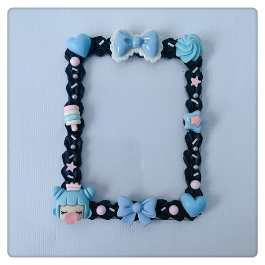 Kawaii Black and Blue Bubblegum Toploader